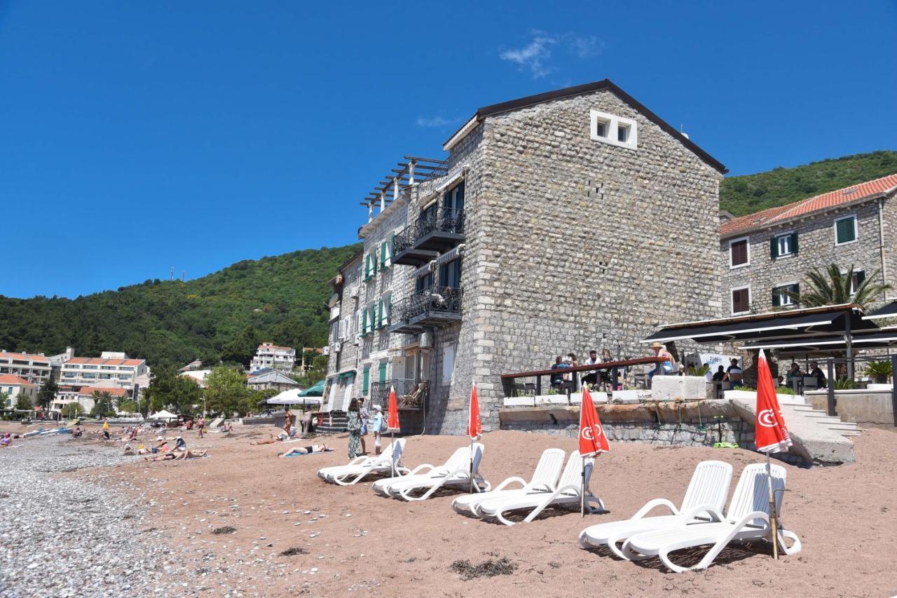 Beach House Petrovac Eksteriør bilde